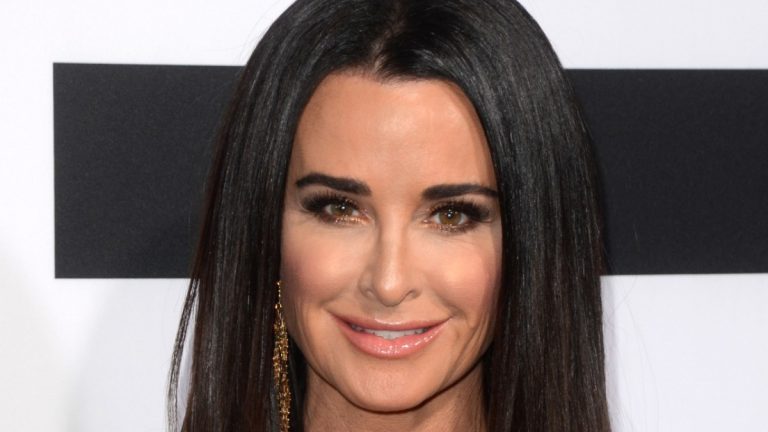 Kyle Richards on the red carpet.