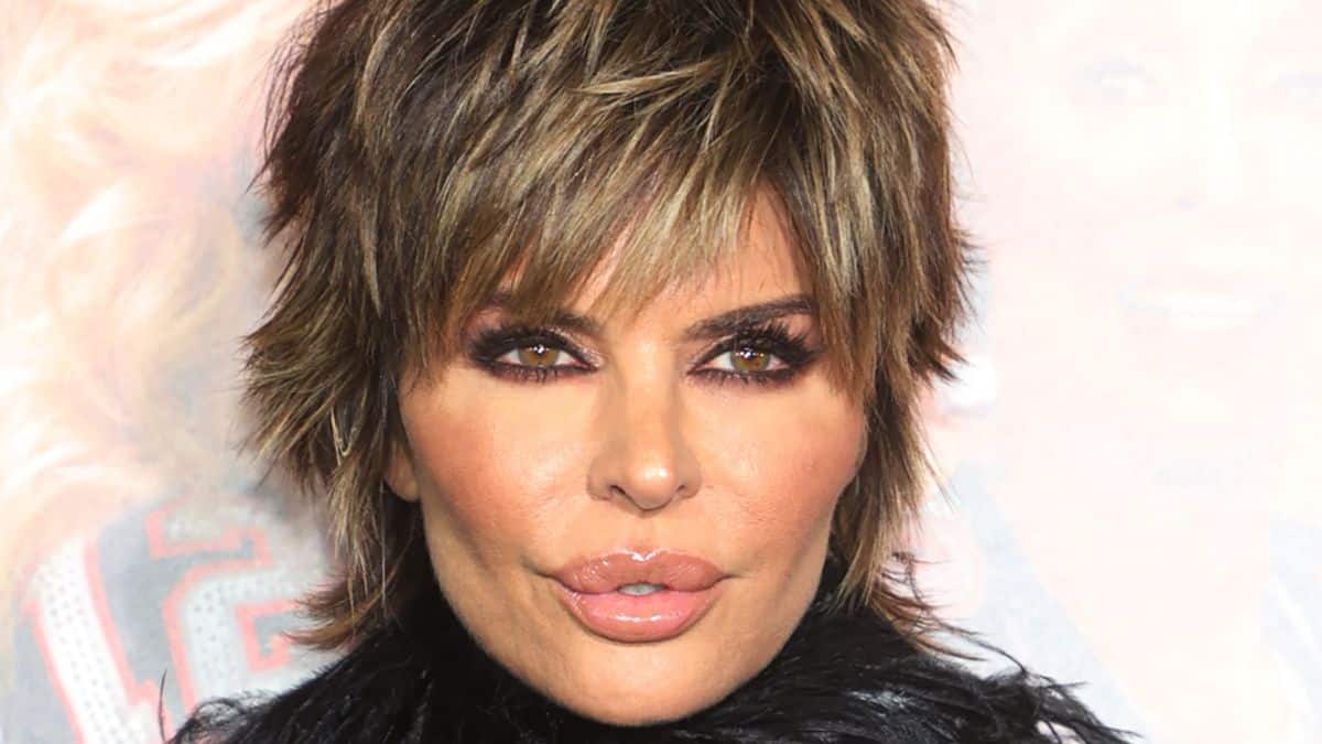 Lisa Rinna on the red carpet.