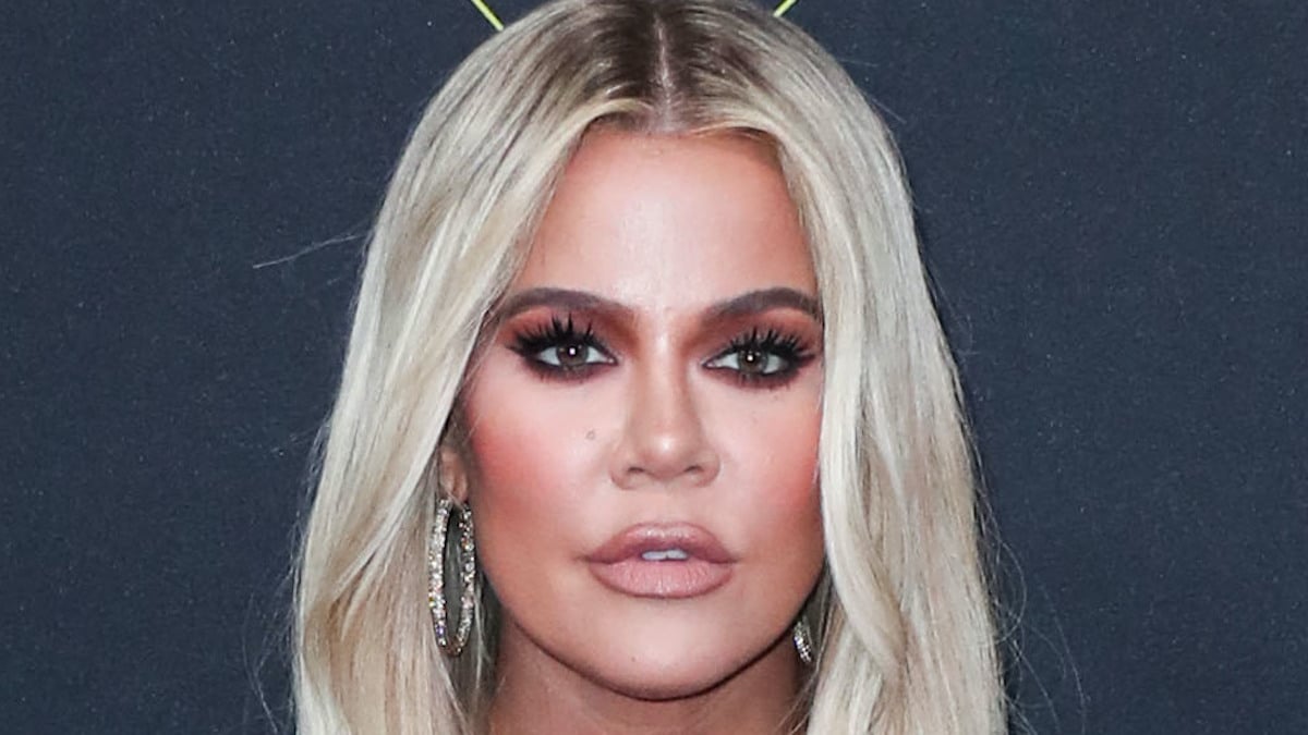 khloe attends the peoples choice awards in 2019