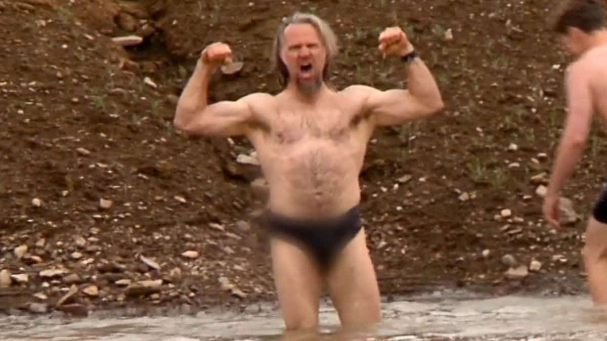 season 14 sister wives kody brown stripped down to his underwear and jumped in the lake at coyote pass