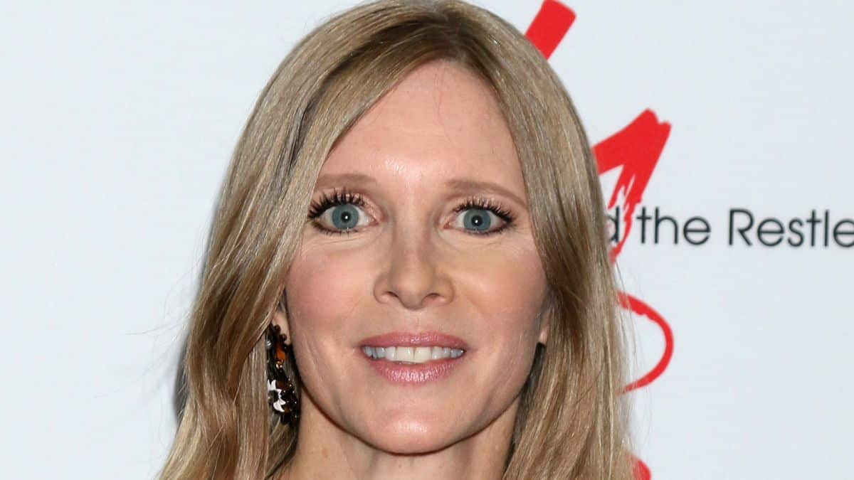 Lauralee Bell on the red carpet
