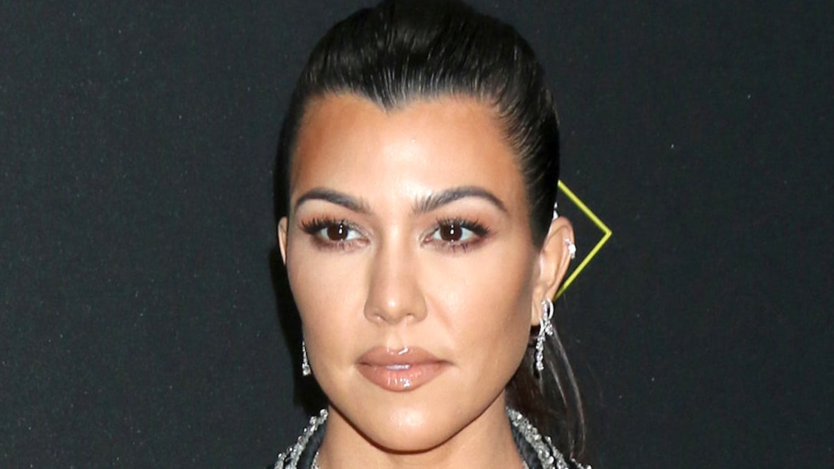 Kourtney kardashian attends the 2019 People's Choice Awards in Santa Monica
