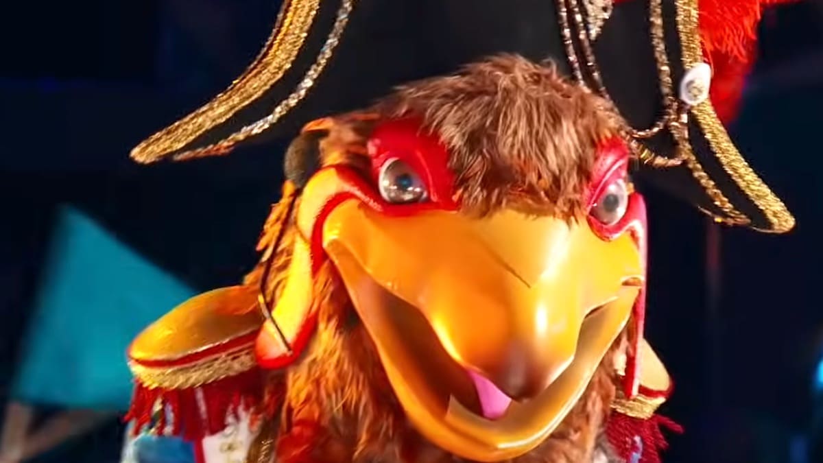 royal hen in the masked singer