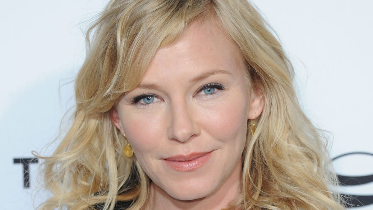 Kelli Giddish on the red carpet