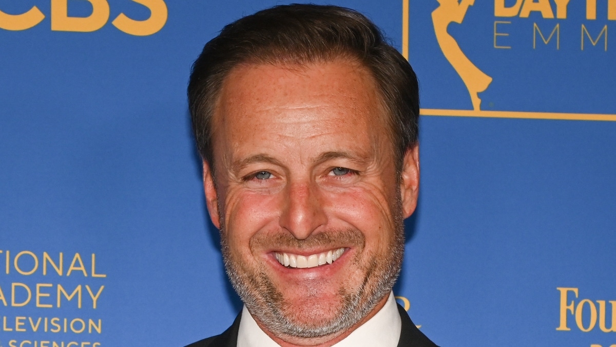 Chris Harrison at the 49th Daytime Emmy Awards