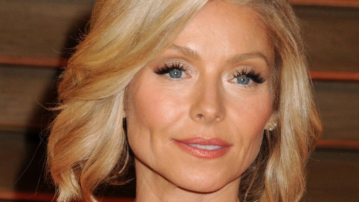 Kelly Ripa on the red carpet