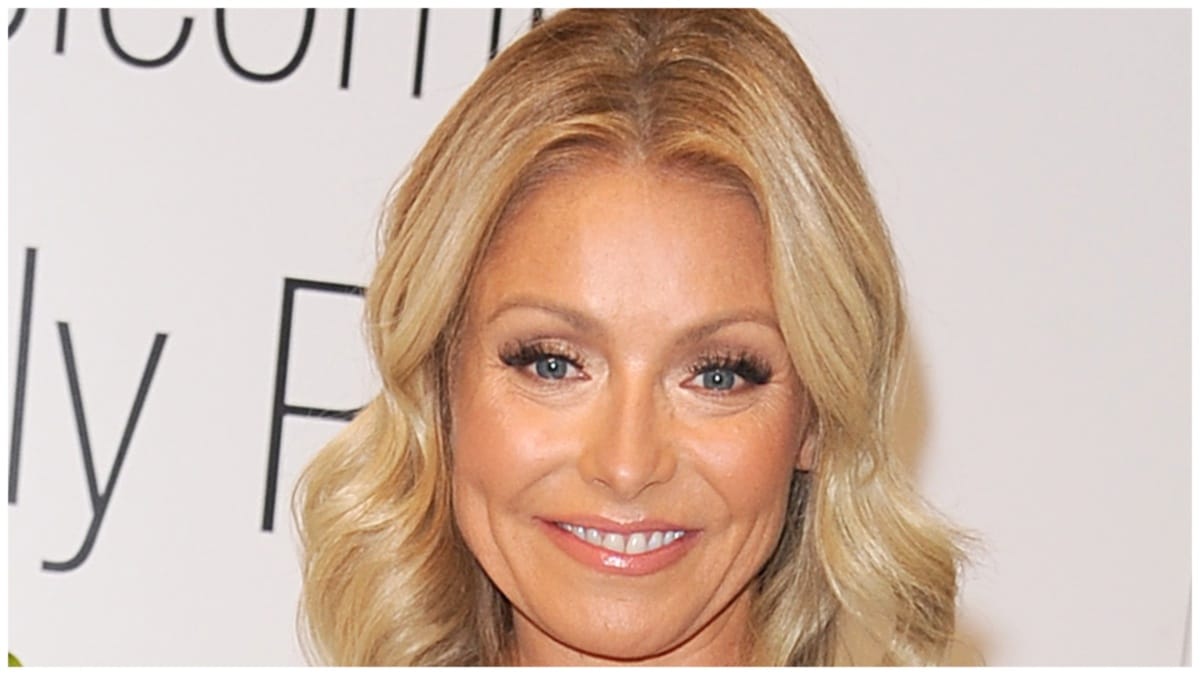 Kelly Ripa at a random event.