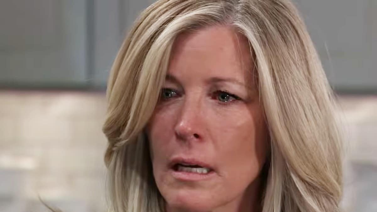 Laura Wright nel ruolo di Carly in General Hospital