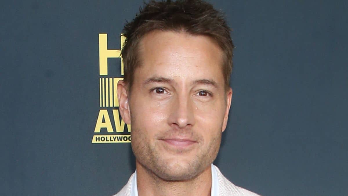 Justin Hartley on the red carpet