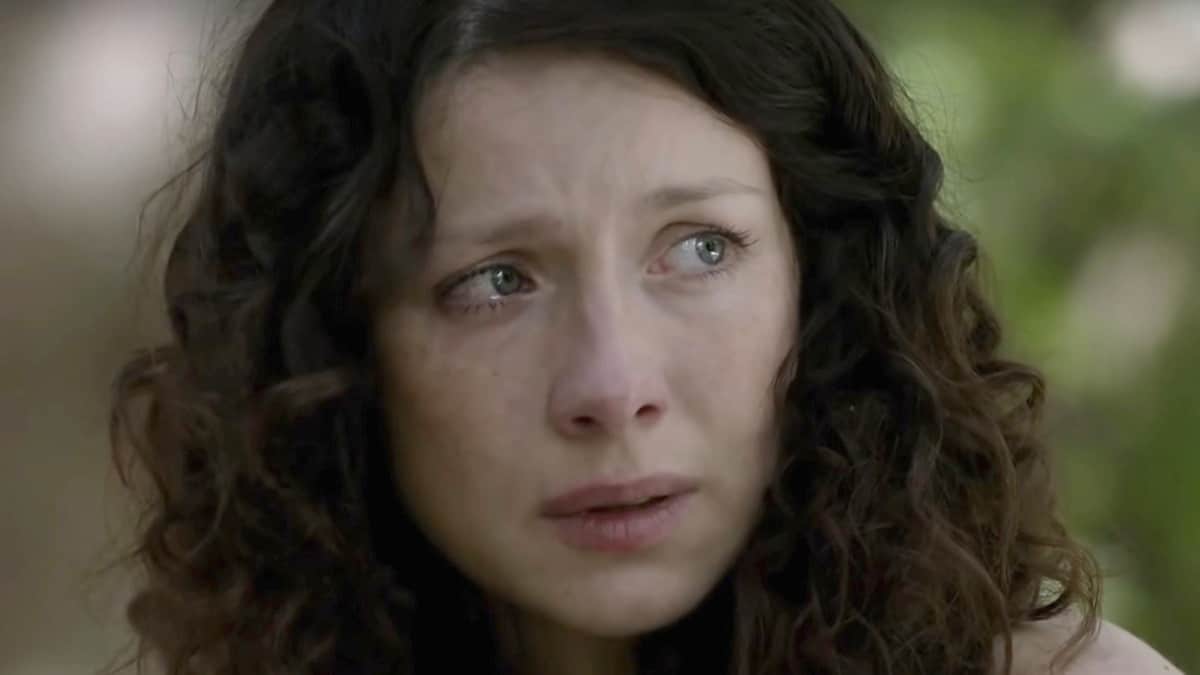 Claire and Jamie speak on Outlander