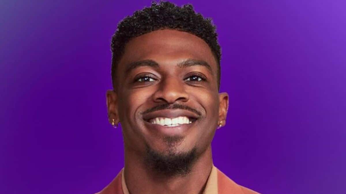 Clay is a Love is Blind contestant.
