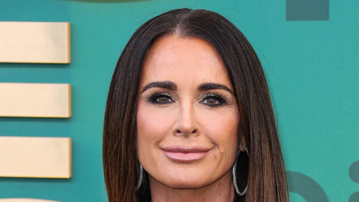 Kyle Richards arrives at the 49th Annual People's Choice Awards, 2024