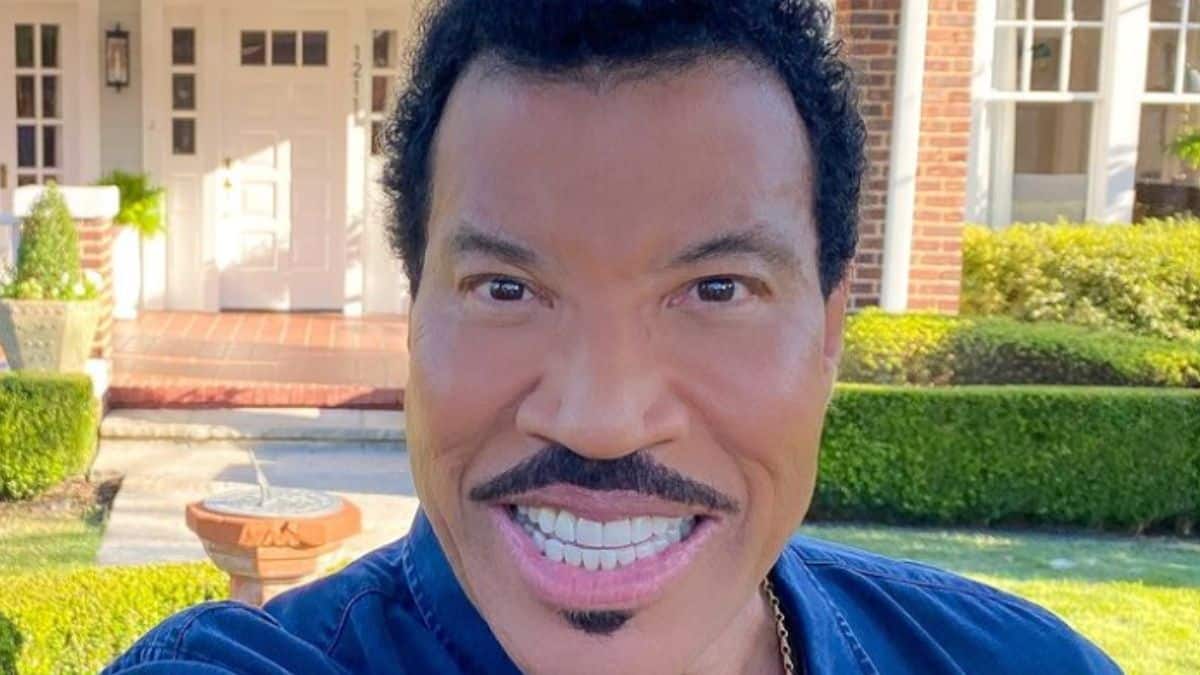 Lionel Richie is down for Golden Idol.