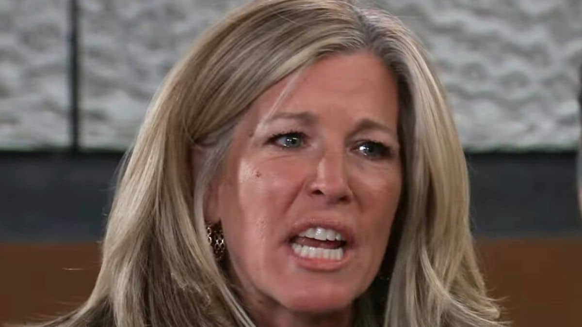 Laura Wright as Carly on GH