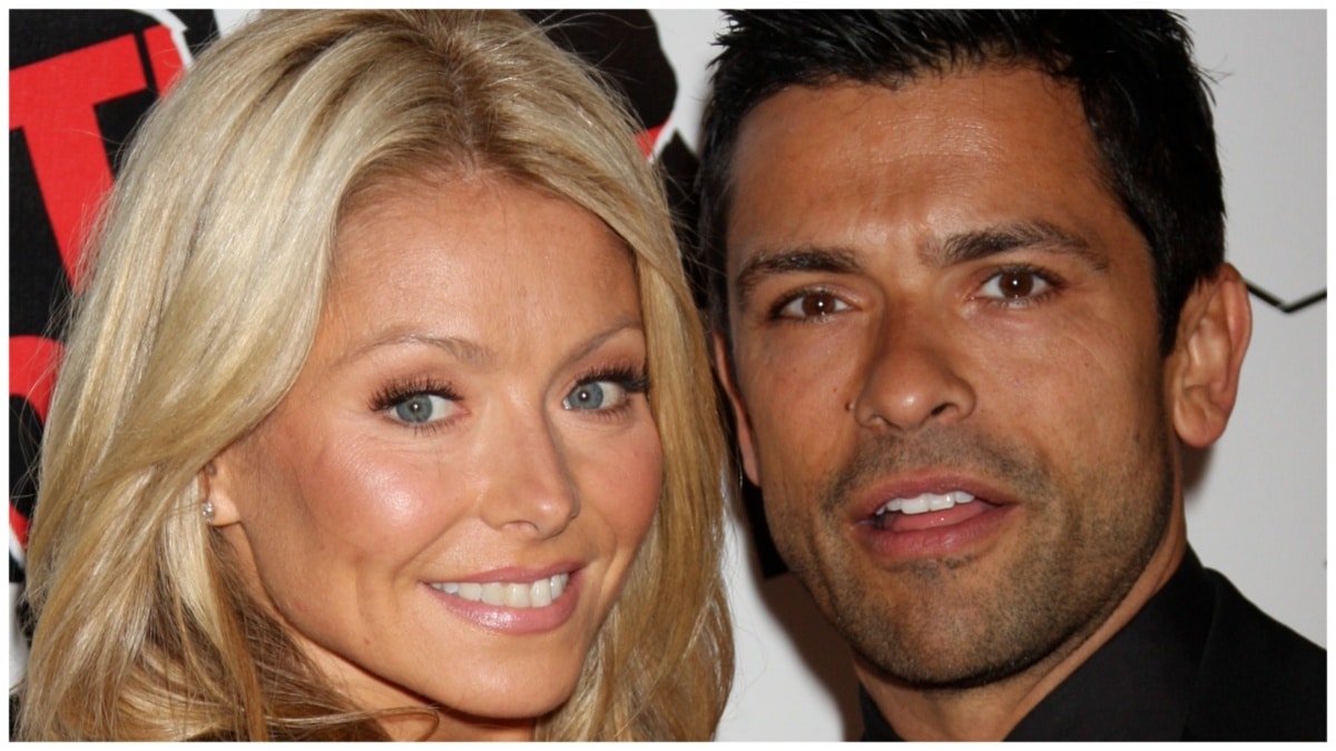 Kelly Ripa and Mark Consuelos at a random event.