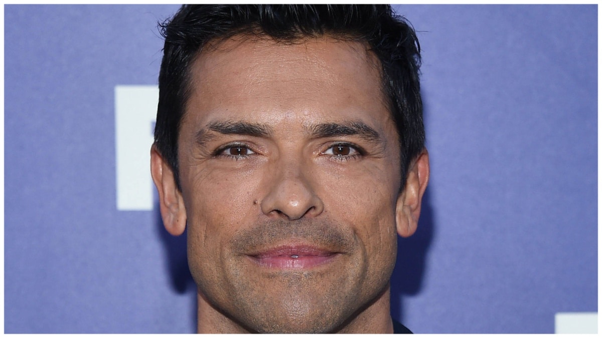 Mark Consuelos on the red capret