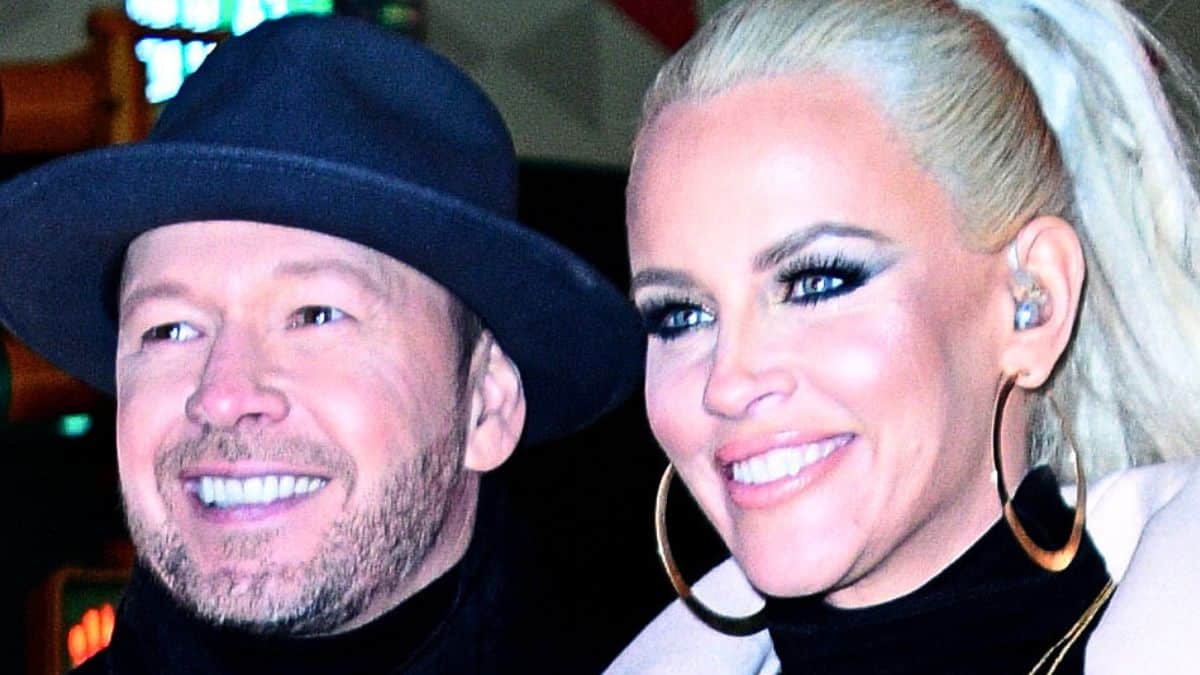 donnie wahlberg and jenny mccarthy NYE