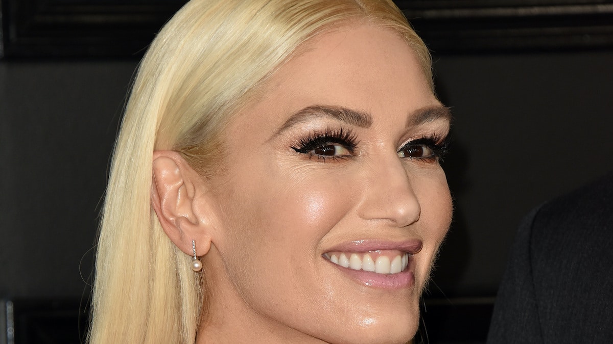 gwen stefani face shot from 62nd Grammy Awards in Los Angeles
