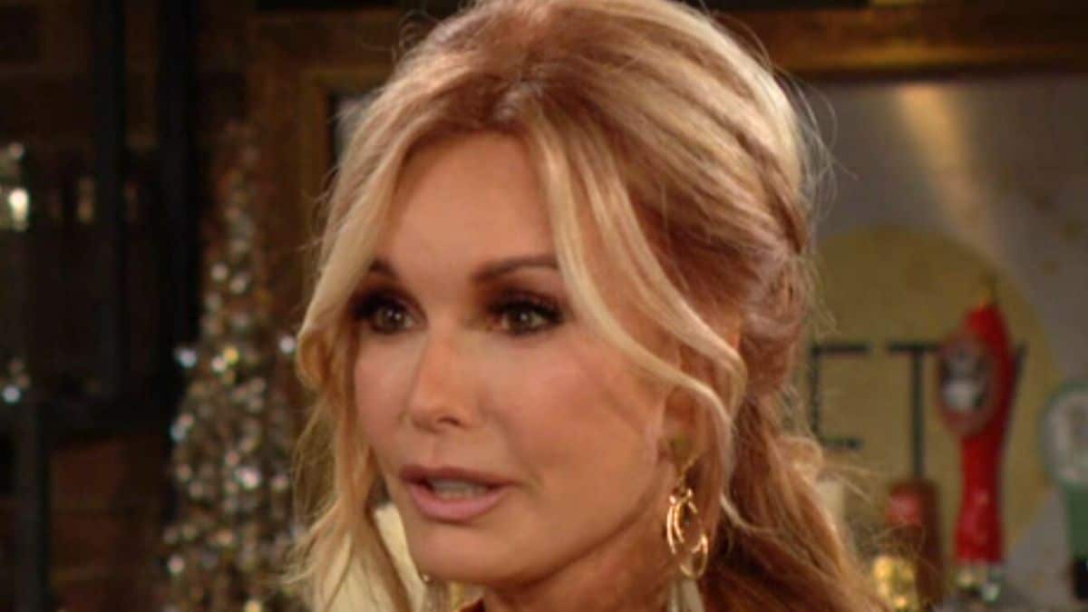 Tracey E. Bregman as Lauren on Y&R