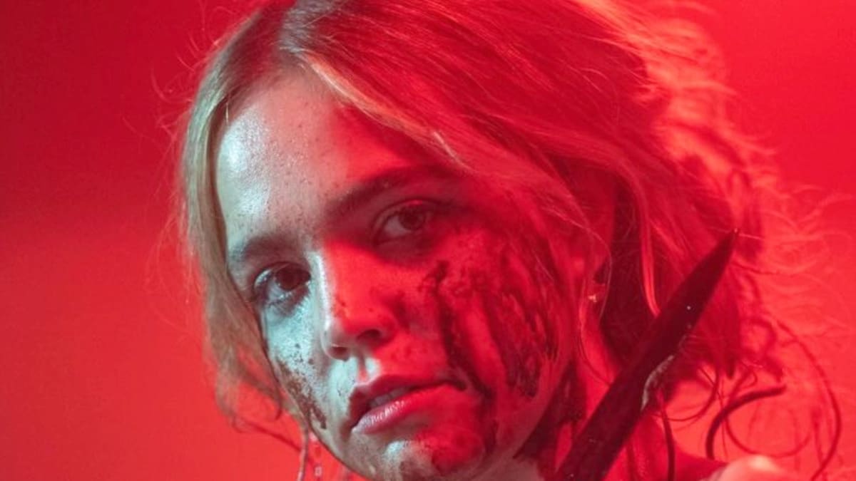 Bailee Madison on Pretty Little Liars: Summer School.