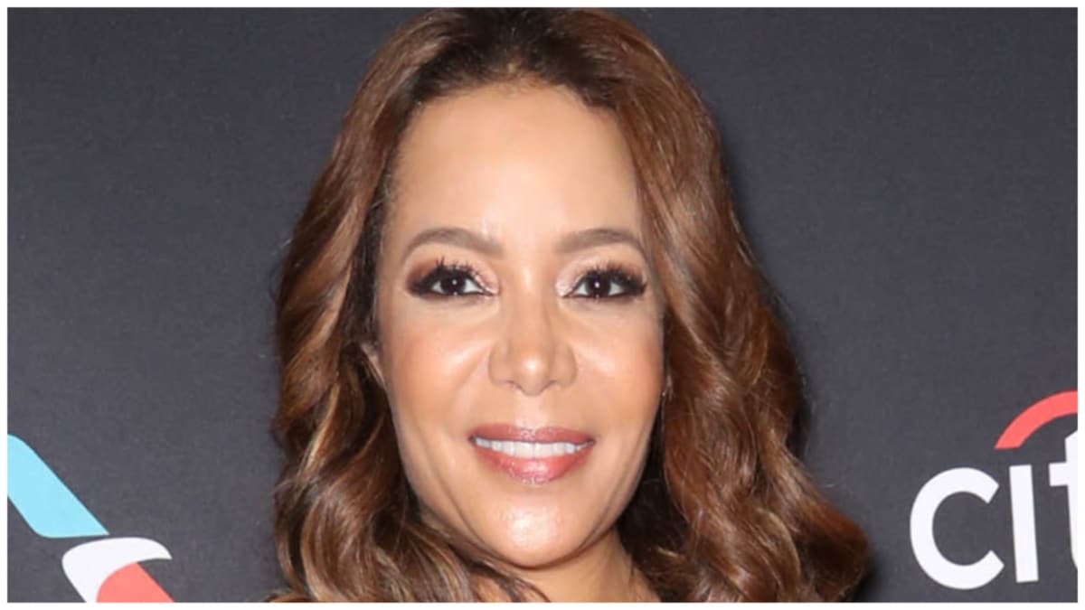Sunny Hostin at a random event.
