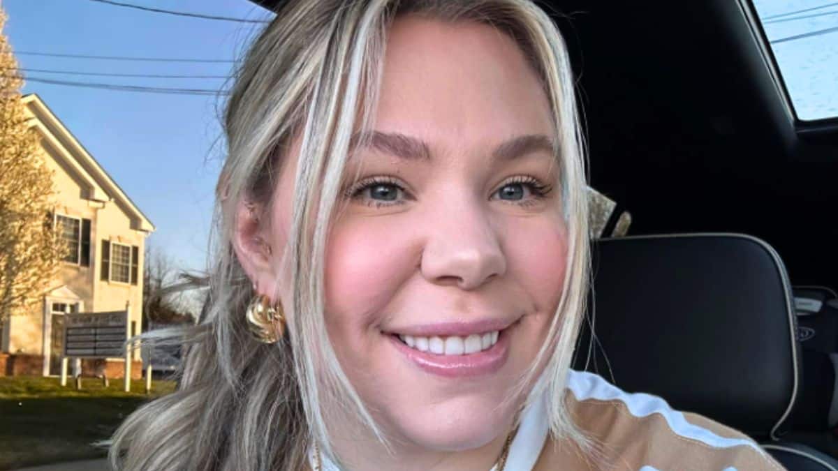 kail lowry selfie