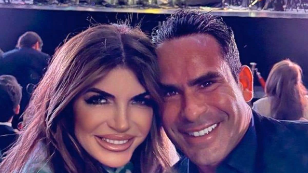 RHONJ couple Luis Ruelas and Teresa Giudice instagram selfie