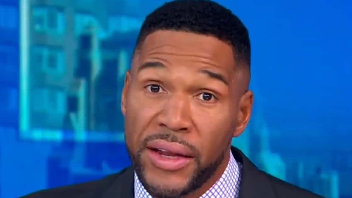 michael strahan face shot from gma episode on abc