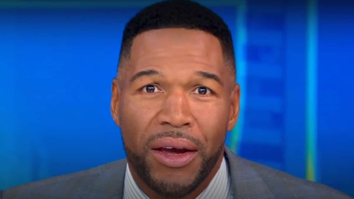 gma anchor michael strahan face shot on abc