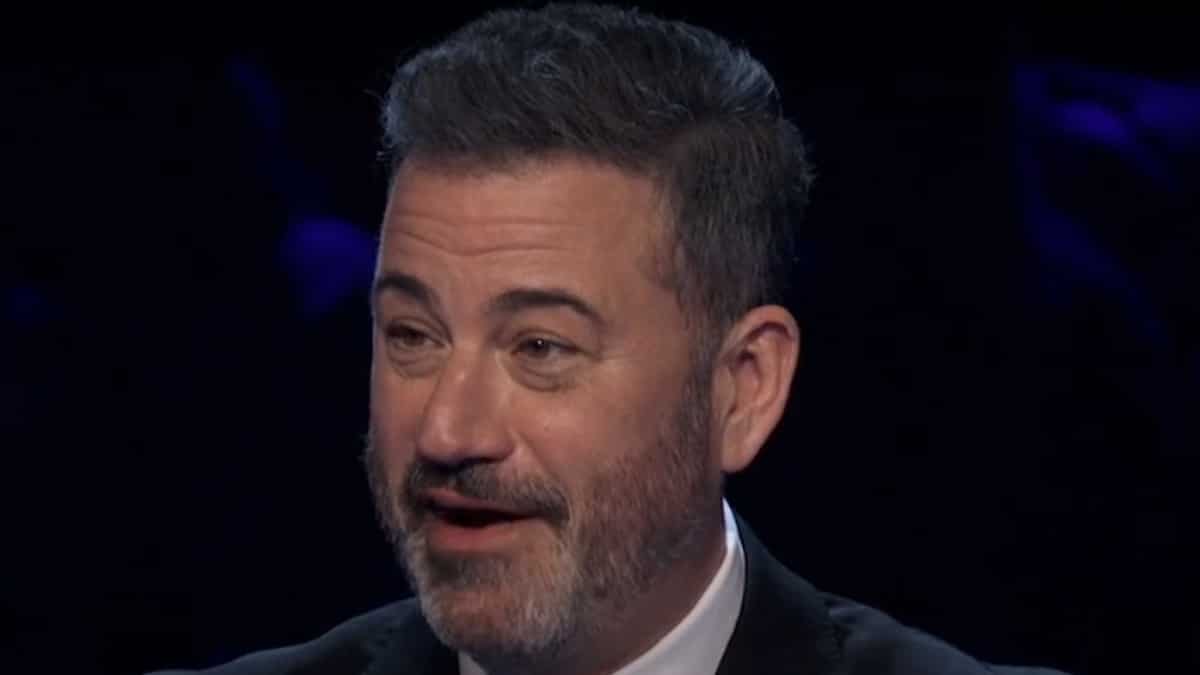 jimmy kimmel host face shot for who wants to be a millionaire on abc